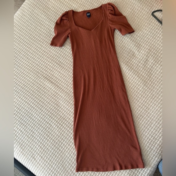 Gap Rust Ribbed Dress - Picture 2 of 4